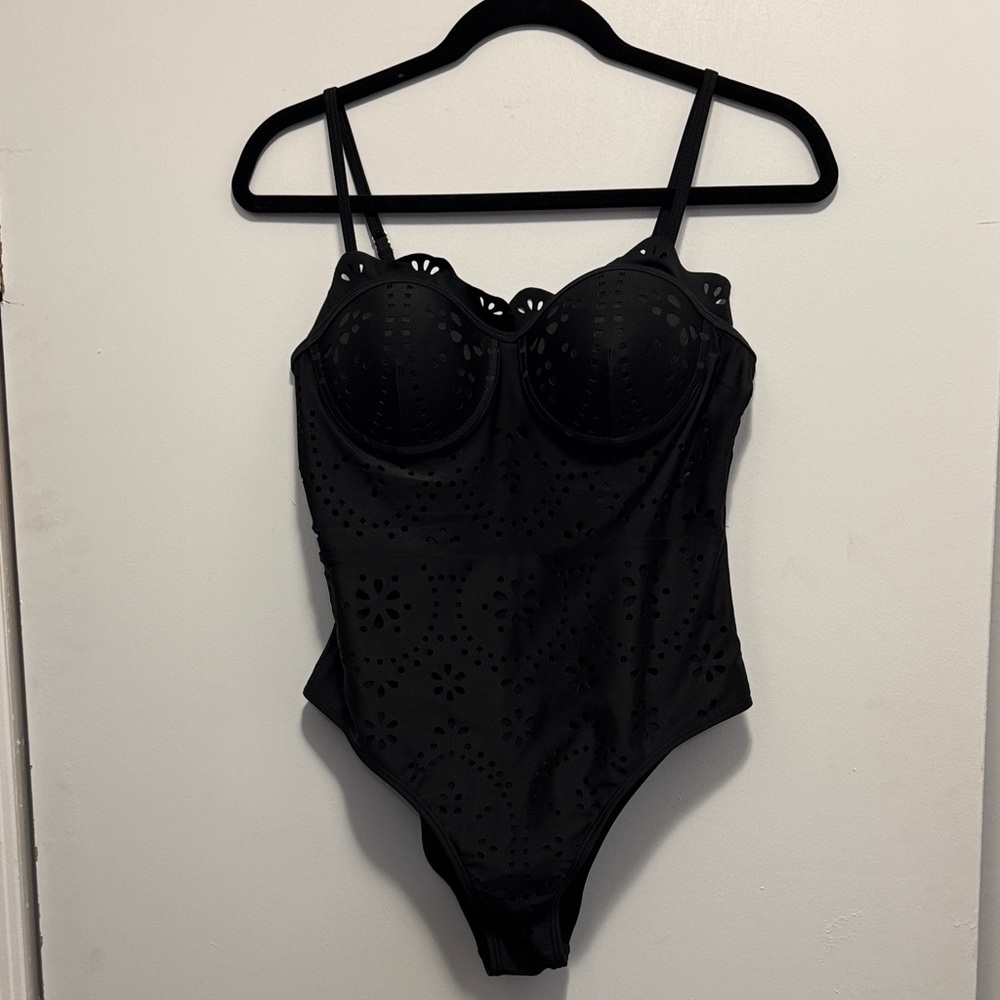 Black Floral Cutout OnePiece NWOT | L